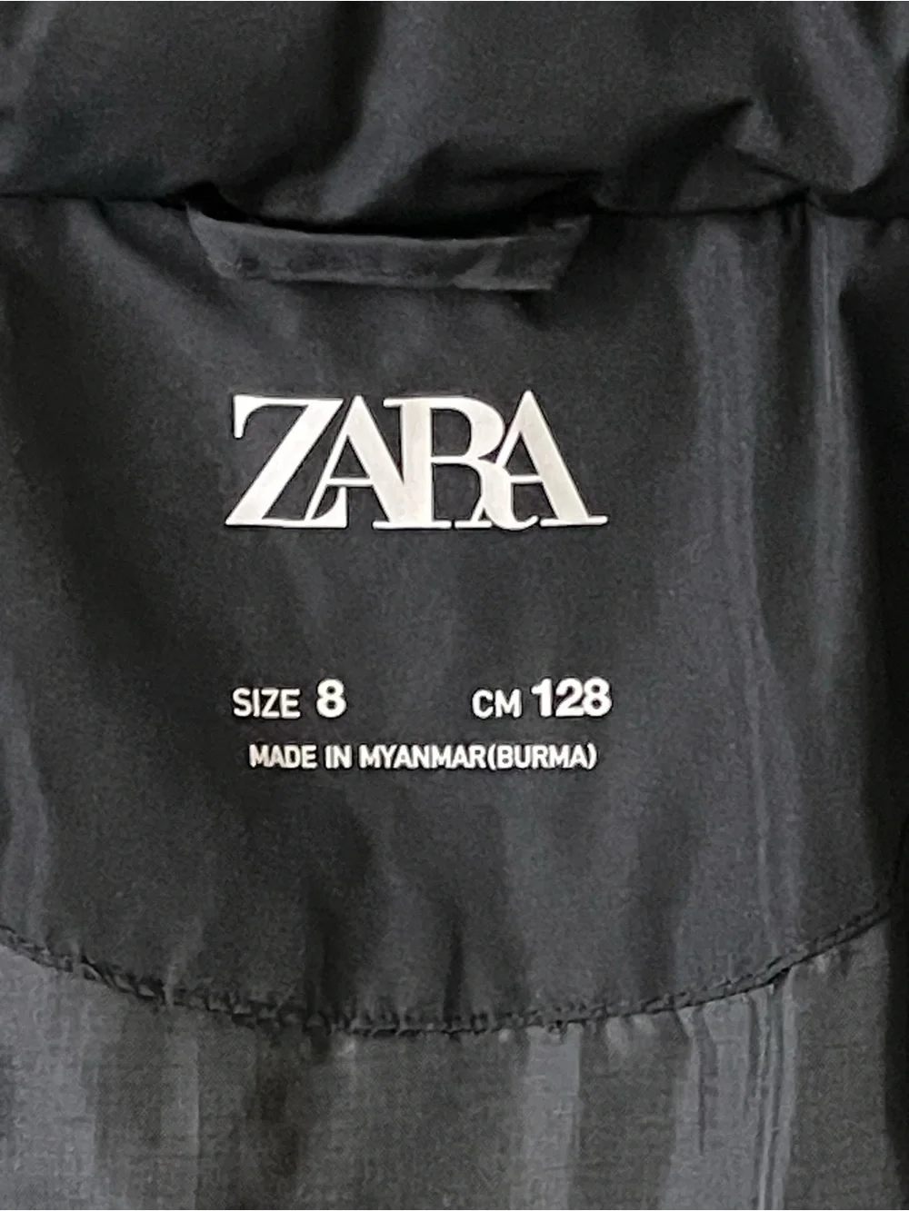 ZARA Kids Black Hooded Puffer Jacket Size 8 / 128 CM